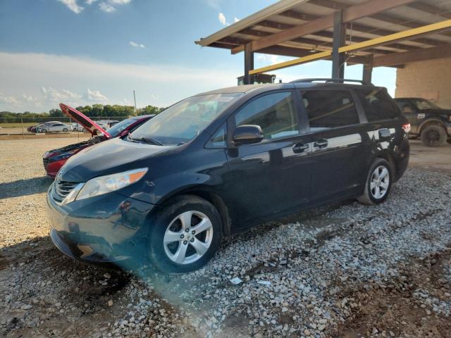 TOYOTA SIENNA LE 2011 with VIN 5TDKK3DC8BS014009 - Photo from auction