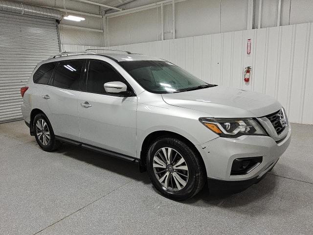 Photo 4 from auction – 2018 NISSAN PATHFINDER S with VIN 5N1DR2MN4JC677699