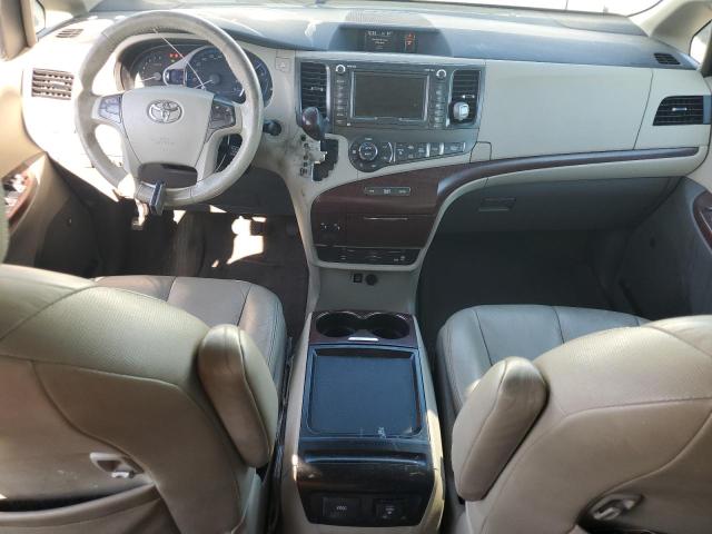 Photo 8 from auction – 2011 TOYOTA SIENNA XLE with VIN 5TDYK3DC2BS149772