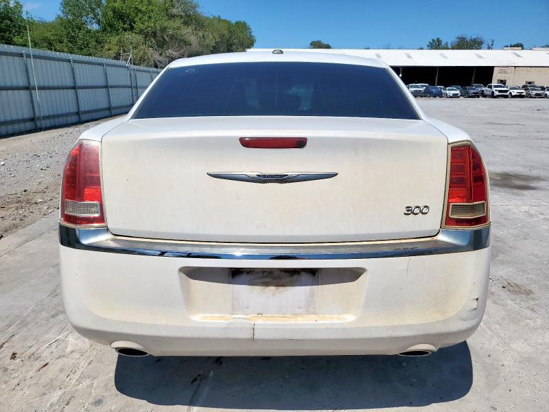 Photo 6 from auction – 2014 CHRYSLER 300 with VIN 2C3CCAAG9EH157555