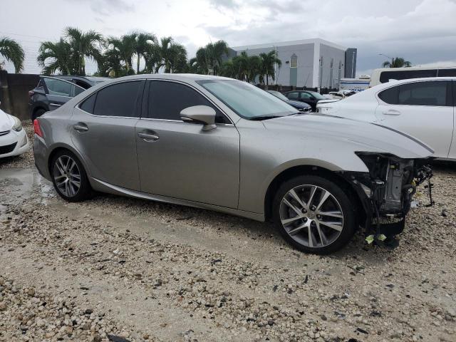 Фото 4 с аукциона – 2019 LEXUS IS 300 с VIN JTHBA1D24K5092869