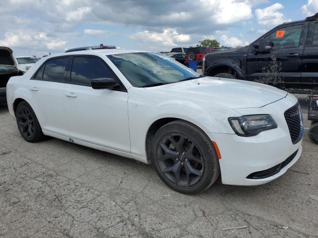 Photo 4 from auction – 2022 CHRYSLER 300 with VIN MVIN390833IND