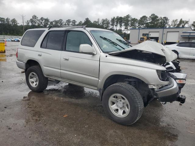 Photo 4 from auction – 2000 TOYOTA 4RUNNER SR with VIN JT3GN86RXY0173416