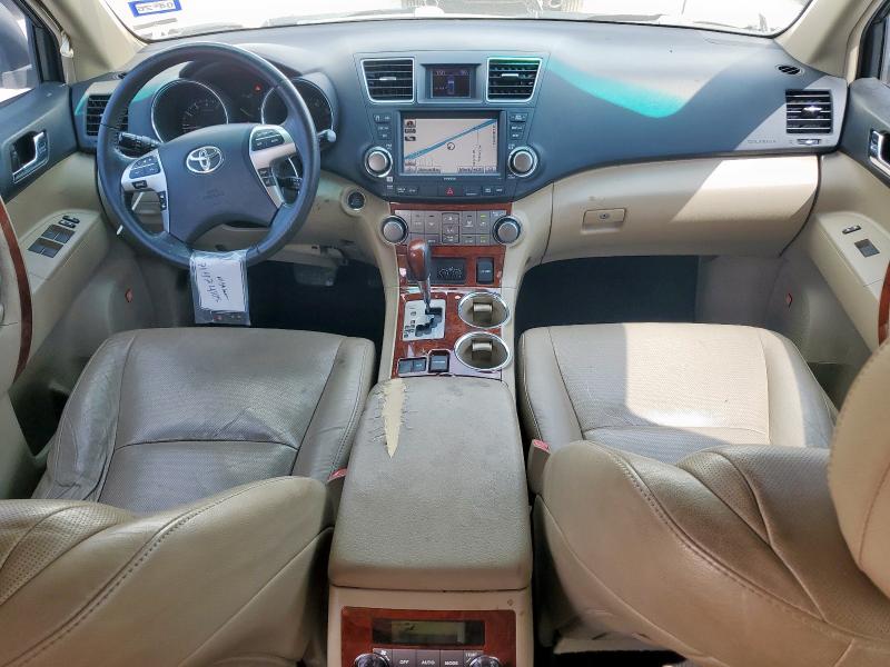Photo 8 from auction – 2012 TOYOTA HIGHLANDER with VIN 5TDYK3EH5CS064579