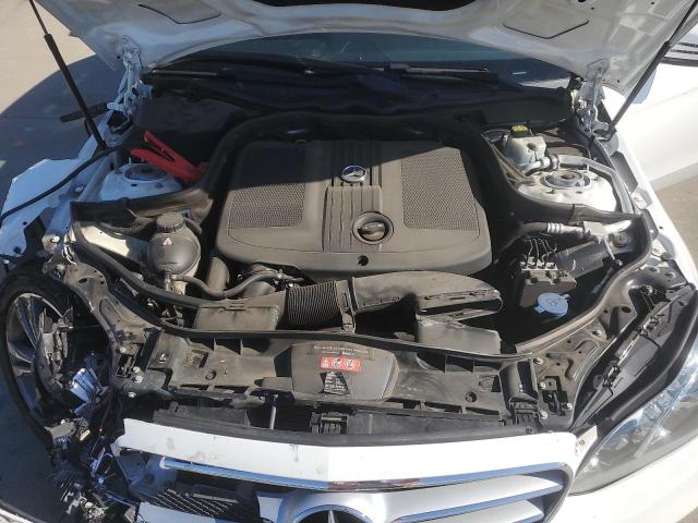 Photo 11 from auction – 2016 MERCEDES-BENZ E 250 BLUE with VIN WDDHF0EBXGB205101
