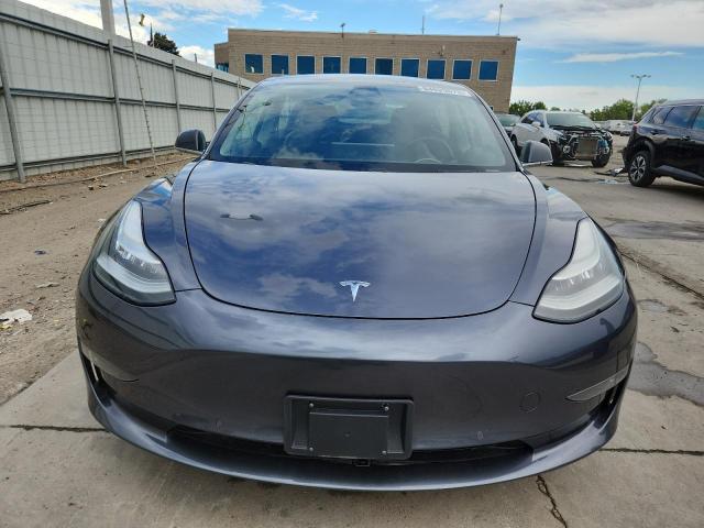 Photo 5 from auction – 2018 TESLA MODEL 3 with VIN 5YJ3E1EB9JF090752