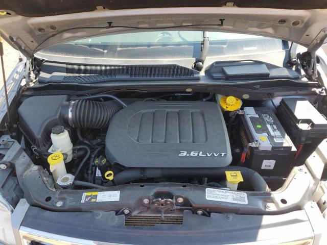 Photo 12 from auction – 2014 CHRYSLER TOWN & COU with VIN 2C4RC1CG7ER204109