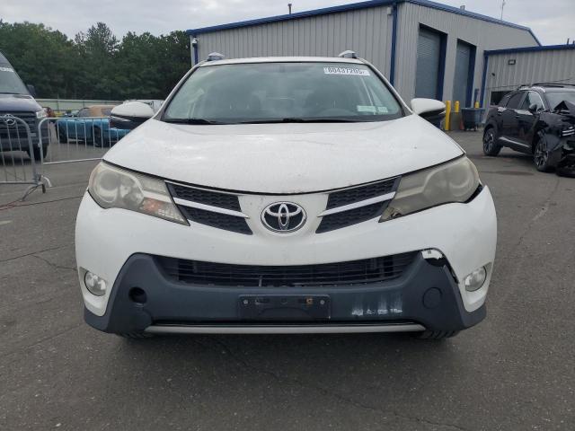 Photo 5 from auction – 2015 TOYOTA RAV4 XLE with VIN JTMRFREV6FD171433