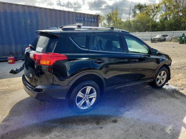 Photo 3 from auction – 2015 TOYOTA RAV4 XLE with VIN 2T3RFREV2FW262895