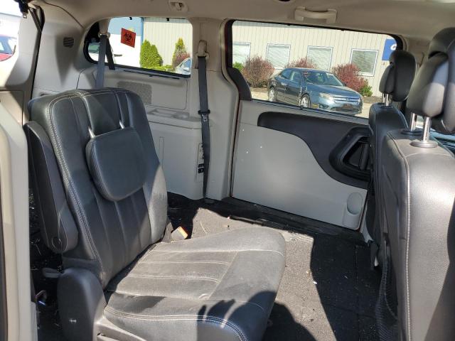 Photo 11 from auction – 2016 CHRYSLER TOWN & COU with VIN 2C4RC1BG0GR239224