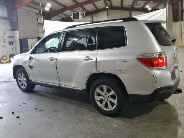 Photo 2 from auction – 2013 TOYOTA HIGHLANDER with VIN 5TDBK3EH8DS245599