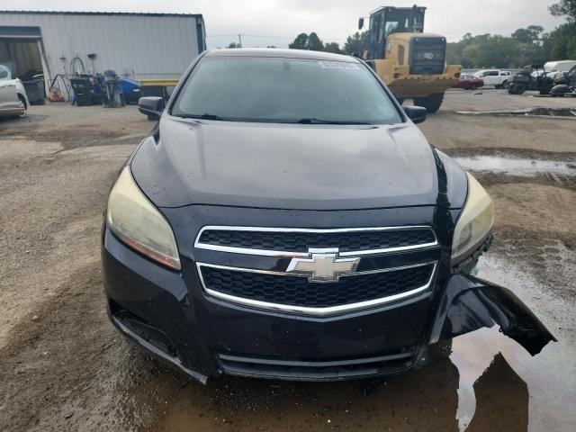 Photo 5 from auction – 2013 CHEVROLET MALIBU LS with VIN 1G11B5SA5DF355890