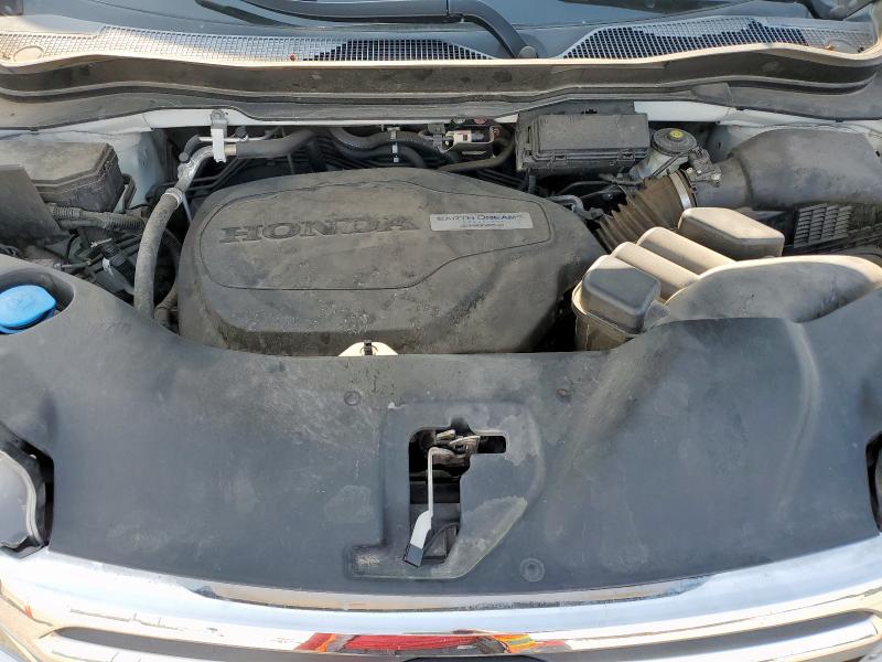 Photo 12 from auction – 2017 HONDA RIDGELINE with VIN 5FPYK2F64HB001399