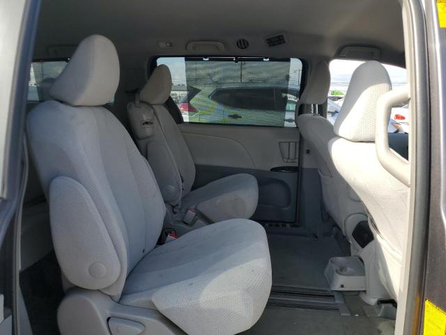 Photo 11 from auction – 2014 TOYOTA SIENNA LE with VIN 5TDKK3DC7ES470538