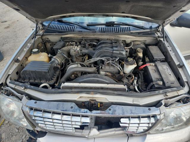 Photo 11 from auction – 2004 FORD EXPLORER XLT with VIN 1FMZU73K74ZA89404