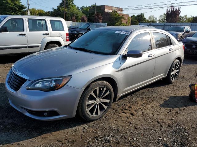 CHRYSLER 200 TOURIN 2013 with VIN 1C3CCBBG1DN706885 - Photo from auction