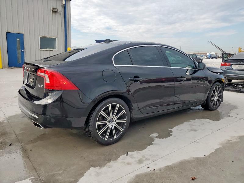 Photo 3 from auction – 2018 VOLVO S60 INSCRI with VIN LYV402TK8JB170489