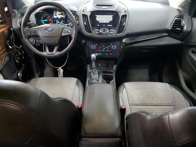 Photo 8 from auction – 2017 FORD ESCAPE TITANIUM with VIN 1FMCU9J95HUB57641