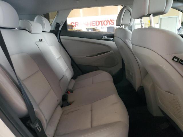 Photo 11 from auction – 2017 HYUNDAI TUCSON LIM with VIN KM8J33A49HU281908