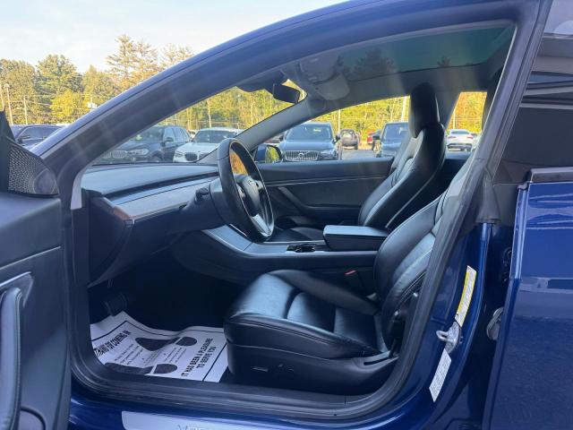 Photo 8 from auction – 2019 TESLA MODEL 3 with VIN 5YJ3E1EBXKF433019