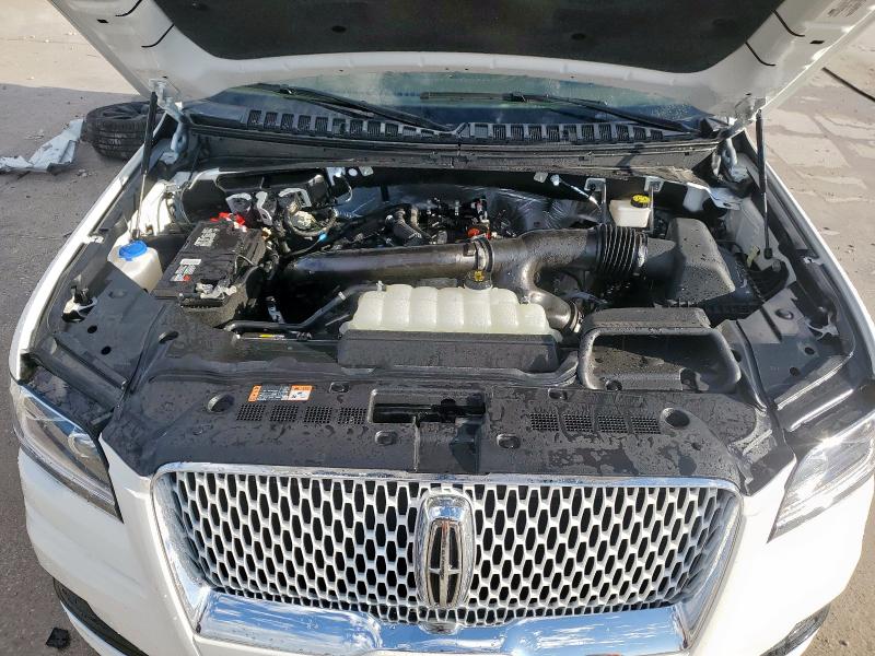 Photo 12 from auction – 2024 LINCOLN NAVIGATOR with VIN 5LMJJ2LGXREL24295
