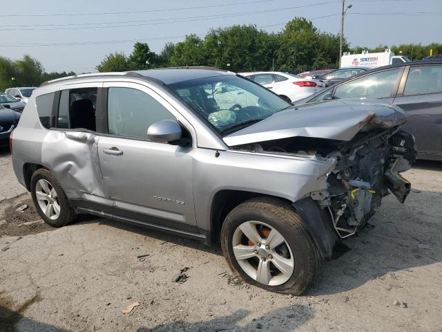 Photo 4 from auction – 2016 JEEP COMPASS LATITUDE with VIN 1C4NJDEB5GD757239