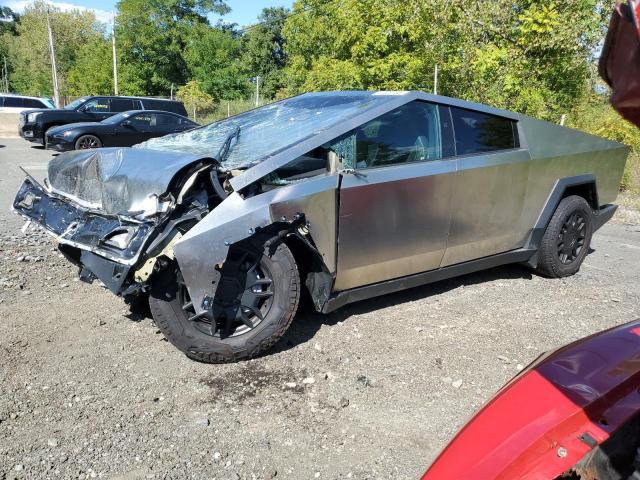TESLA CYBERTRUCK 2024 with VIN 7G2CEHED2RA011776 - Photo from auction