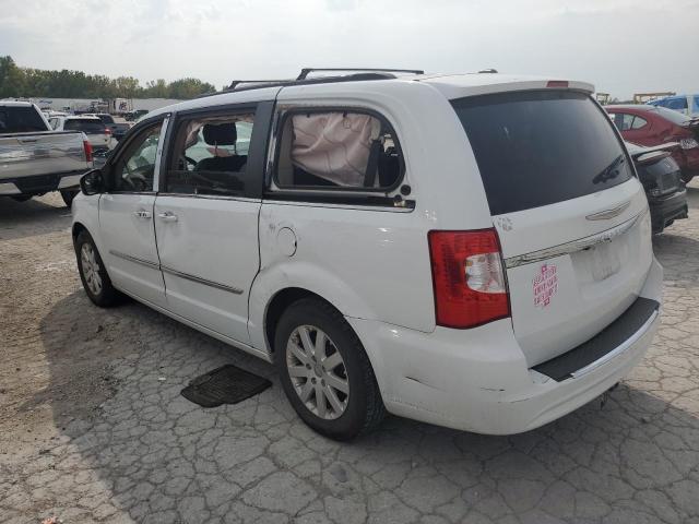 Photo 2 from auction – 2015 CHRYSLER TOWN & COU with VIN 2C4RC1BG0FR583523
