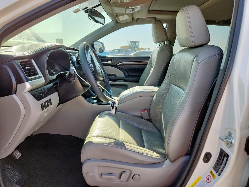 صورة رقم 7 من المزاد - 2016 TOYOTA HIGHLANDER مع VIN 5TDYKRFH2GS137124