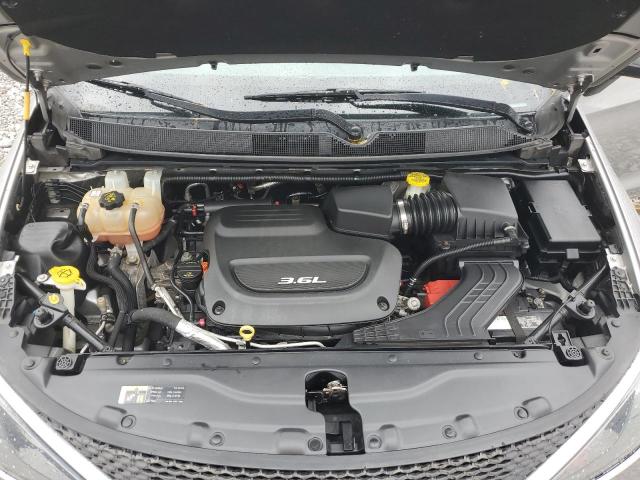 Photo 12 from auction – 2017 CHRYSLER PACIFICA T with VIN 2C4RC1DG3HR621195
