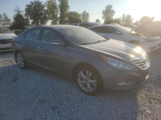 Photo 4 from auction – 2013 HYUNDAI SONATA SE with VIN 5NPEC4AC3DH612831