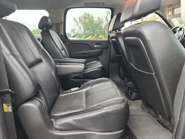 Photo 11 from auction – 2007 CHEVROLET SUBURBAN K with VIN 1GNFK16327J201261