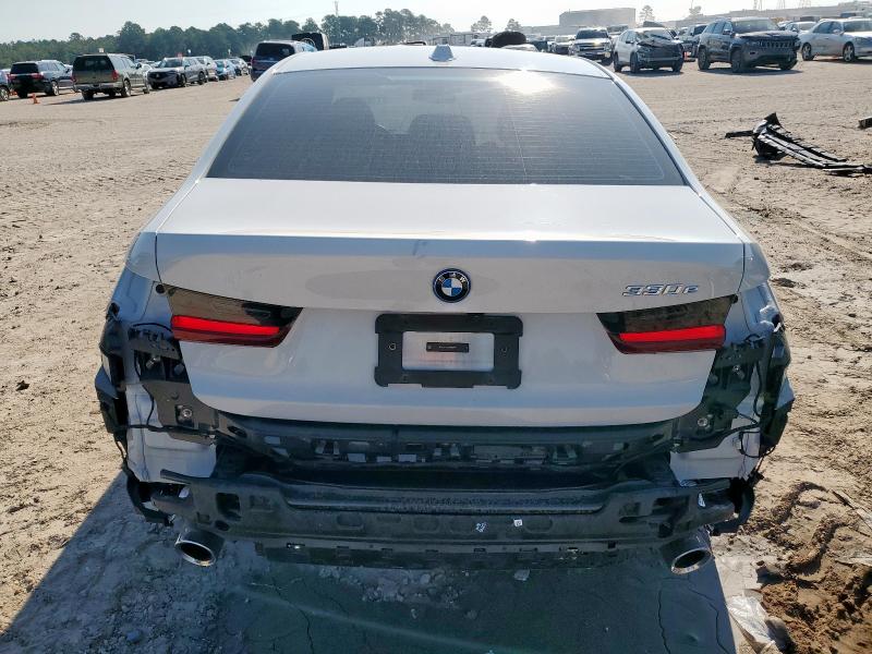 Photo 6 from auction – 2024 BMW 330E with VIN 3MW39FF00R8E07829
