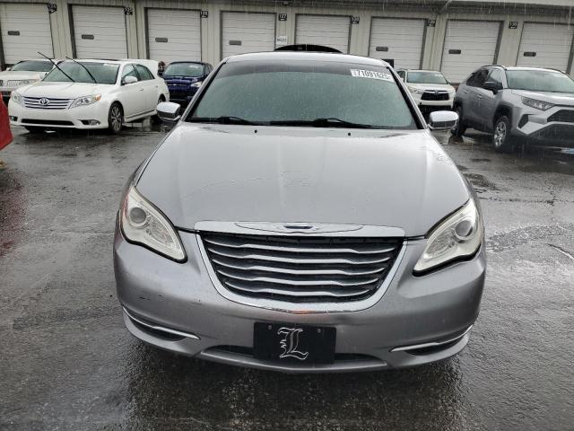 Photo 5 from auction – 2013 CHRYSLER 200 LIMITED with VIN 1C3CCBCG8DN653018