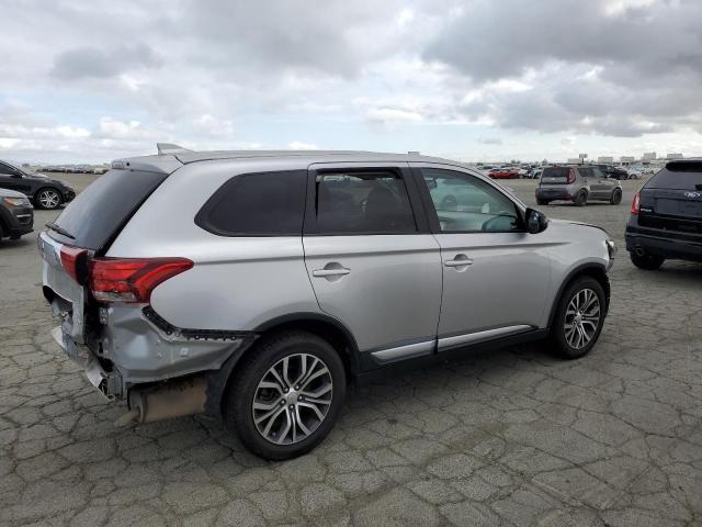 Photo 3 from auction – 2018 MITSUBISHI OUTLANDER ES with VIN JA4AD2A31JZ052824