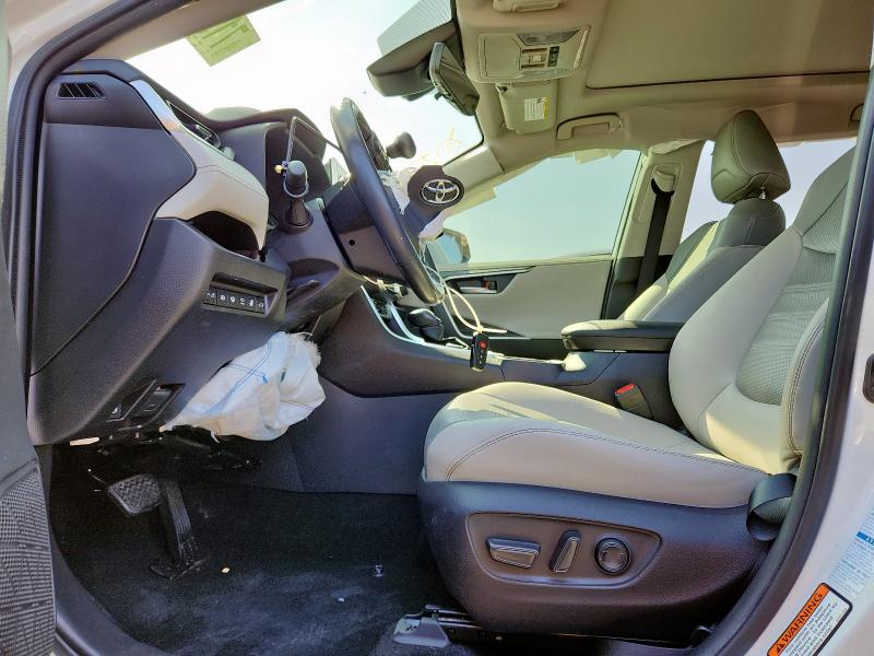 Photo 7 from auction – 2020 TOYOTA RAV4 LIMIT with VIN JTMD6RFV3LD500643