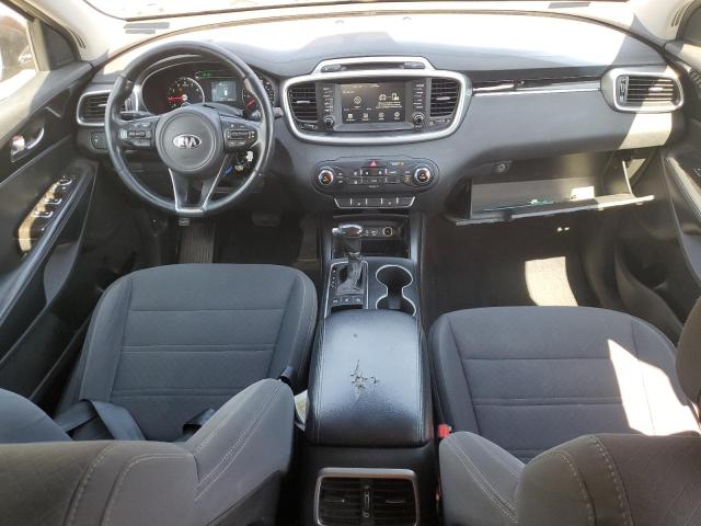 Photo 8 from auction – 2017 KIA SORENTO LX with VIN 5XYPGDA37HG279348