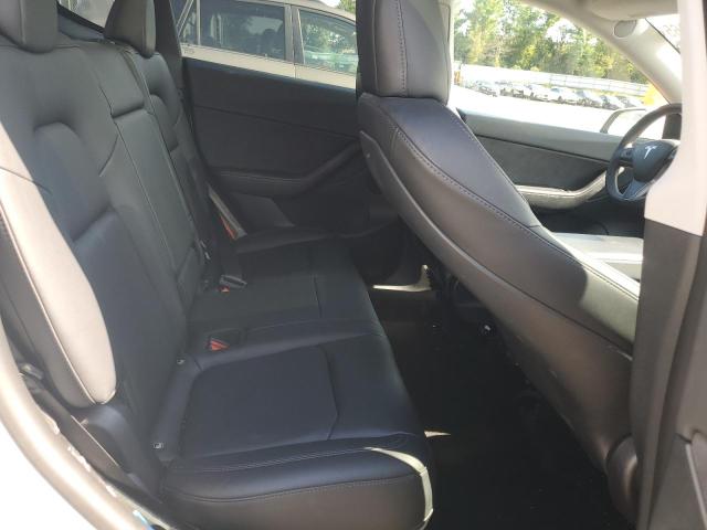 Photo 10 from auction – 2022 TESLA MODEL Y with VIN 7SAYGDEE1NF441125