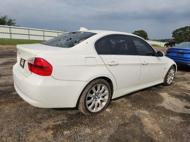 Photo 3 from auction – 2006 BMW 330 I with VIN WBAVB33516PS11844