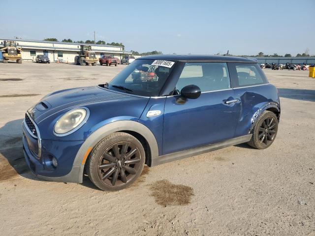 MINI COOPER S 2015 with VIN WMWXP7C51F2A58366 - Photo from auction