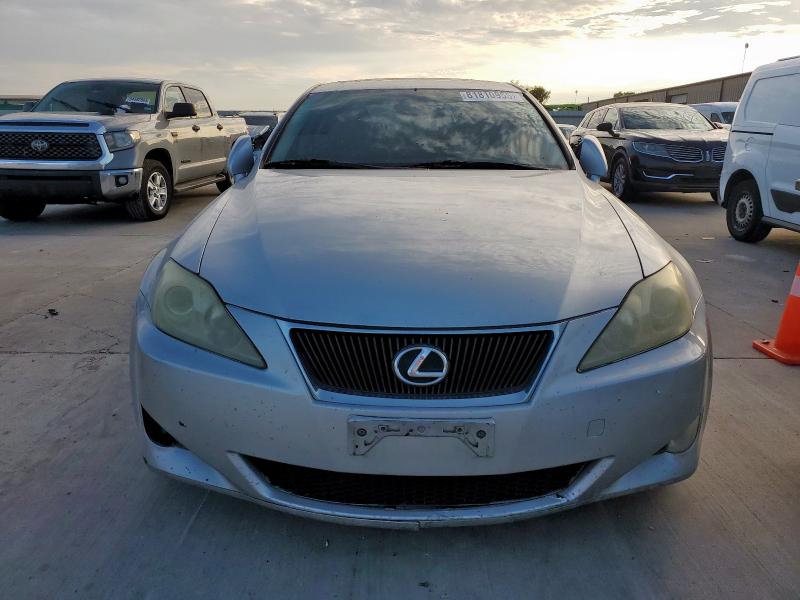 Photo 5 from auction – 2008 LEXUS IS 250 with VIN JTHBK262282067737