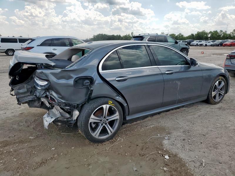 Photo 3 from auction – 2018 MERCEDES-BENZ E 300 with VIN WDDZF4JB4JA384525