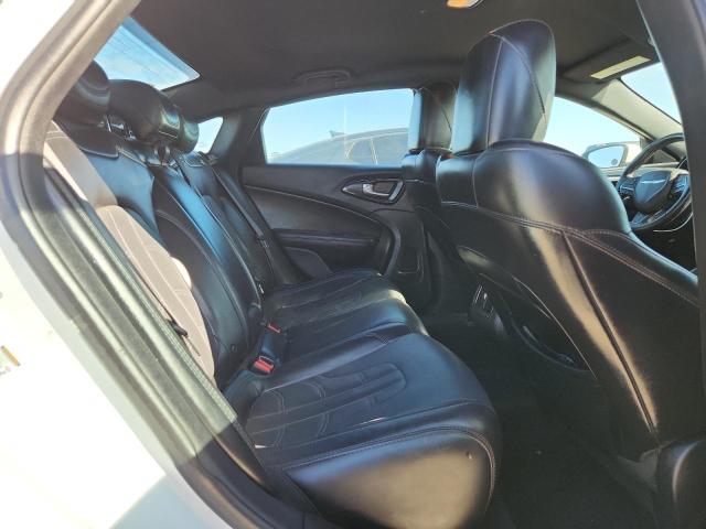 Photo 10 from auction – 2015 CHRYSLER 200 S with VIN 1C3CCCBGXFN690095