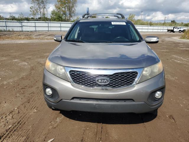 Photo 5 from auction – 2011 KIA SORENTO EX with VIN 5XYKUDA29BG170469
