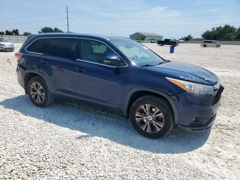 Photo 4 from auction – 2015 TOYOTA HIGHLANDER with VIN 5TDJKRFH5FS172109