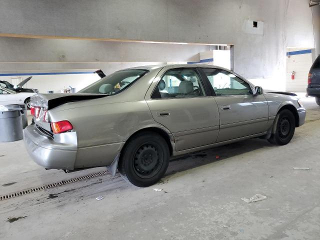 Photo 3 from auction – 2000 TOYOTA CAMRY CE with VIN JT2BG22K5Y0403037