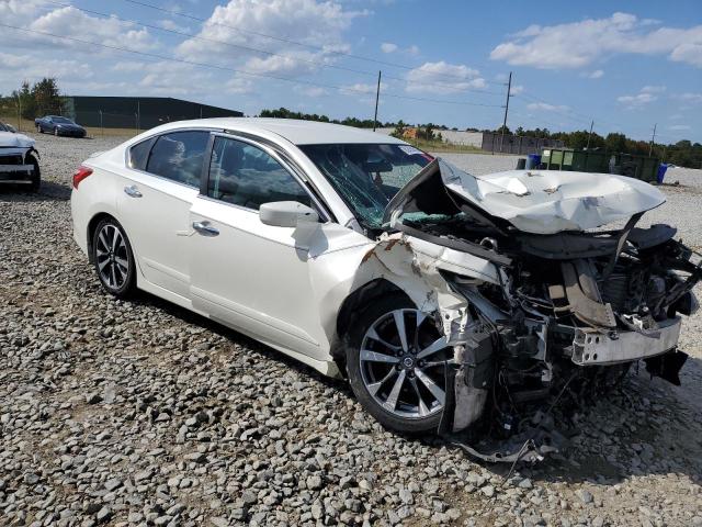 Photo 4 from auction – 2016 NISSAN ALTIMA 2.5 with VIN 1N4AL3AP1GC204572
