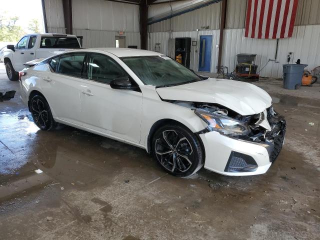 Photo 4 from auction – 2023 NISSAN ALTIMA SR with VIN 1N4BL4CW6PN303682
