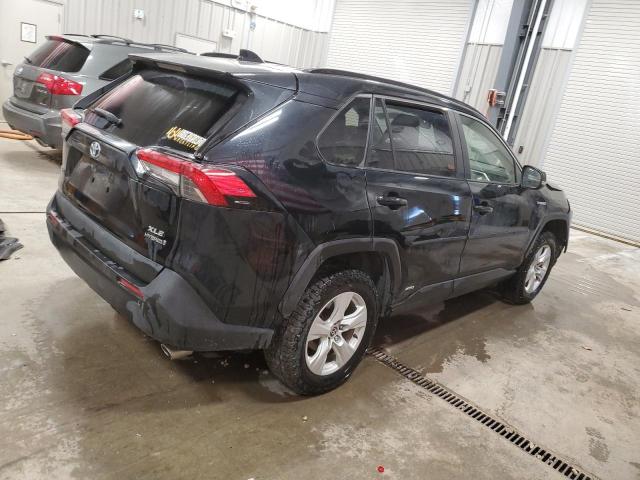 Photo 3 from auction – 2020 TOYOTA RAV4 XLE with VIN JTMR6RFV2LD007056