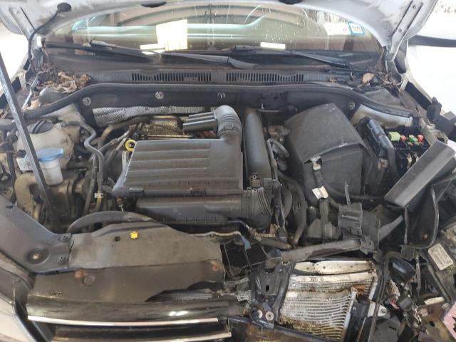 Photo 11 from auction – 2017 VOLKSWAGEN JETTA S with VIN 3VW2B7AJ3HM347430